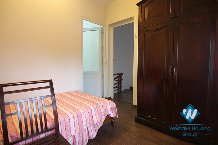 Three bedrooms house for rent on Au Co street, Tay Ho district, Ha Noi